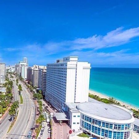 Ocean Front Studio Units Майами-Бич Экстерьер фото
