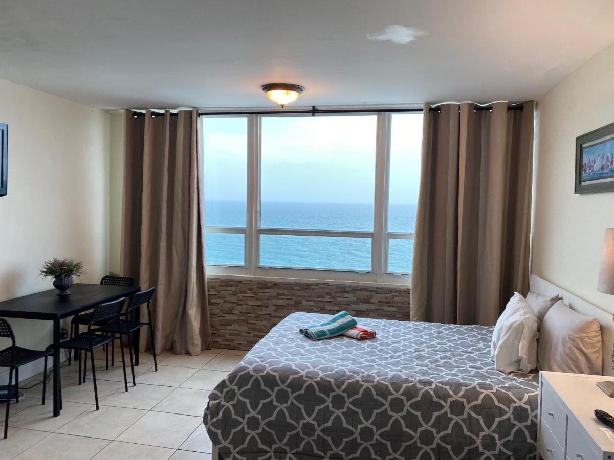 Ocean Front Studio Units Майами-Бич Экстерьер фото